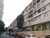 Satılır 1 otaqlı 45 m2 köhnə tikili 28 may