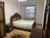 İcarəyə verilir 2 otaqlı 90 m2 yeni tikili Nəsimi r.