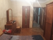 İcarəyə verilir 3 otaqlı 130 m2 yeni tikili Elmlər Akademiyası m.