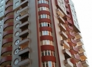 İcarəyə verilir 3 otaqlı 123 m2 yeni tikili 28 May m.