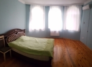 İcarəyə verilir 5 otaqlı 1000 m2 bağ evi Novxanı