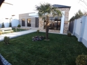 Satılır 4 otaqlı 200 m2 bağ evi Mərdəkan