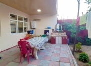 Satılır 6 otaqlı 200 m2 həyət evi Ramana