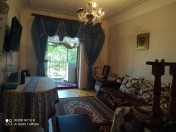 Satılır 4 otaqlı 100 m2 köhnə tikili Rəsulzadə