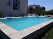 İcarəyə verilir 5 otaqlı 200 m2 bağ evi Mərdəkan