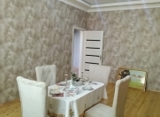 Satılır 4 otaqlı 300 m2 həyət evi Ramana