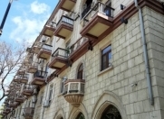 Satılır 3 otaqlı 60 m2 köhnə tikili Yasamal r.