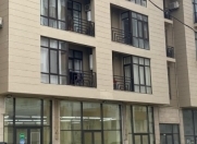 Satılır 1 otaqlı 228 m2 obyekt Badamdar