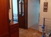 Satılır 3 otaqlı 54 m2 köhnə tikili Elmlər Akademiyası m.
