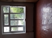 İcarəyə verilir 1 otaqlı 18 m2 köhnə tikili Keşlə bazarı