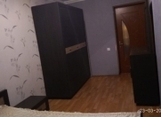 İcarəyə verilir 3 otaqlı 80 m2 köhnə tikili Gənclik m.