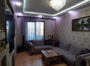 Satılır 3 otaqlı 85 m2 köhnə tikili İnşaatçılar m.