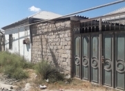 Satılır 2 otaqlı 15.1 m2 həyət evi Ramana