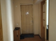 Satılır 3 otaqlı 84 m2 köhnə tikili Yasamal r.