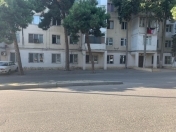 İcarəyə verilir 10 otaqlı 270 m2 ofis Xalqlar Dostluğu m.