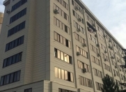 Satılır 3 otaqlı 80 m2 köhnə tikili İnşaatçılar m.