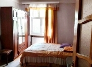 Satılır 3 otaqlı 65 m2 köhnə tikili Elmlər Akademiyası m.