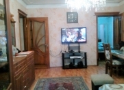 Satılır 2 otaqlı 60 m2 köhnə tikili Elmlər Akademiyası m.