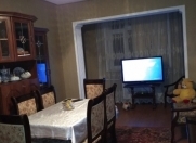 Satılır 3 otaqlı 90 m2 köhnə tikili 8 mkr