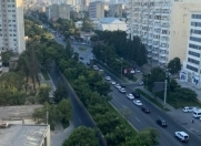 Satılır 2 otaqlı 70 m2 köhnə tikili 8 mkr