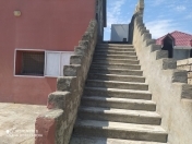 Satılır 7 otaqlı 210 m2 həyət evi Albalı