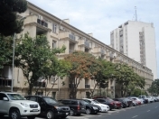 Satılır 3 otaqlı 60 m2 köhnə tikili Flame Towers