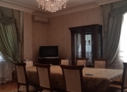 İcarəyə verilir 3 otaqlı 140 m2 yeni tikili Nəsimi r.