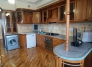 İcarəyə verilir 2 otaqlı 97 m2 yeni tikili 28 May m.