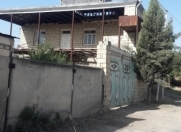 Satılır 8 otaqlı 10000 m2 həyət evi Göygöl