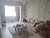 Satılır 2 otaqlı 60 m2 köhnə tikili 8 mkr