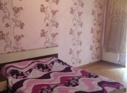 İcarəyə verilir 3 otaqlı 125 m2 yeni tikili Xətai r.