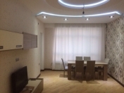 İcarəyə verilir 3 otaqlı 101 m2 yeni tikili Şah İsmayıl Xətai m.