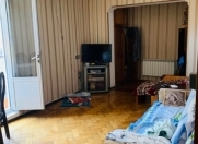 Satılır 2 otaqlı 60 m2 köhnə tikili 8 mkr