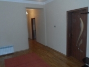 İcarəyə verilir 3 otaqlı 120 m2 yeni tikili Şah İsmayıl Xətai m.