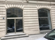 Satılır 3 otaqlı 160 m2 obyekt 28 May m.