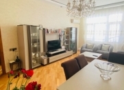 Satılır 3 otaqlı 108 m2 yeni tikili Ukrayna dairəsi