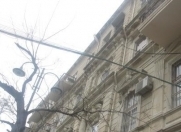 Satılır 1 otaqlı 45 m2 köhnə tikili 20-ci sahə