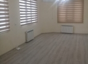 İcarəyə verilir 1 otaqlı 40 m2 ofis Sahil m.