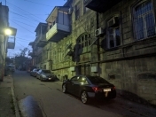 Satılır 1 otaqlı 16 m2 köhnə tikili İçəri Şəhər m.