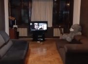 Satılır 3 otaqlı 100 m2 köhnə tikili İnşaatçılar m.