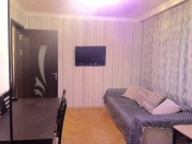 İcarəyə verilir 1 otaqlı 35 m2 köhnə tikili Yasamal r.