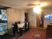 Satılır 3 otaqlı 75 m2 köhnə tikili İnşaatçılar m.