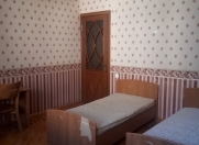 İcarəyə verilir 3 otaqlı 130 m2 yeni tikili Azadlıq prospekti m.