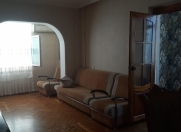 Satılır 2 otaqlı 50 m2 köhnə tikili İnşaatçılar m.