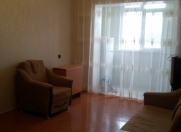 İcarəyə verilir 2 otaqlı 40 m2 köhnə tikili Heydər Əliyev Mərkəzi