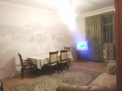 İcarəyə verilir 3 otaqlı 70 m2 köhnə tikili 6 mkr