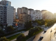 İcarəyə verilir 2 otaqlı 101 m2 yeni tikili Şah İsmayıl Xətai m.