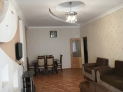 İcarəyə verilir 2 otaqlı 105 m2 yeni tikili Papanin