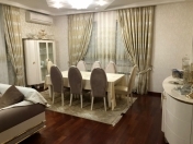 Satılır 4 otaqlı 165 m2 yeni tikili 8 mkr