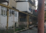 Satılır 1 otaqlı 35 m2 köhnə tikili Neftçilər m.